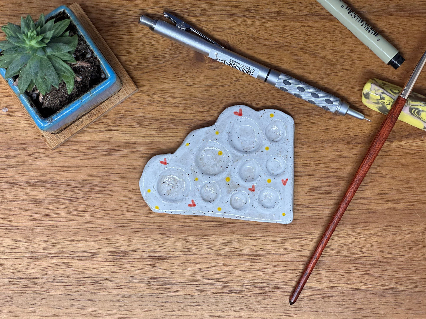 Corner piece palette